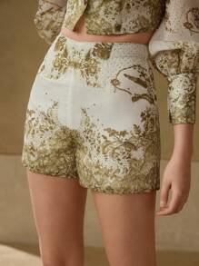 MOTF PREMIUM FLORAL PRINT ZIPPER SHORTS