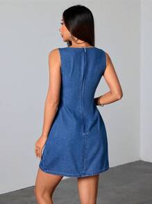 SHEIN PETITE 女式性感深V领无袖迷你牛仔连衣裙，夏季 - 淺色水洗藍 - 查看 2