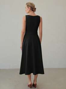 MOTF PREMIUM SQUARE NECK ZIPPER DRESS