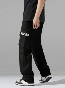 Manfinity Hypemode 男士字母印花抽绳腰部工装口袋休闲裤，街头潮流黑色裤子，秋季 - 黑色 - 查看 3