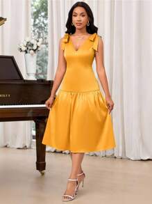 SHEIN Unity Women's Solid Color Bowknot V-Neck Satin Sleeveless Dress - Yellow - View 3