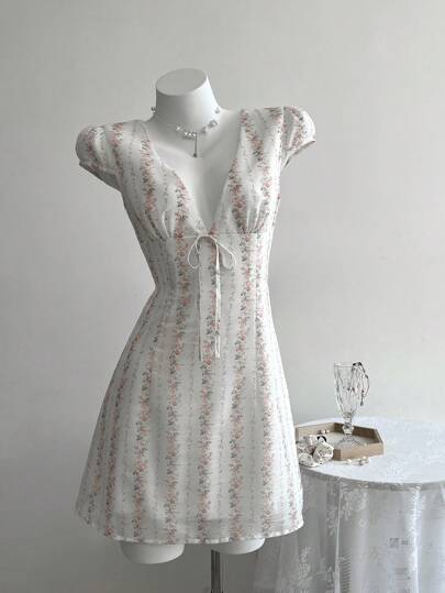 Elamini Vestido de verano con cuello en V, cintura entallada y falda en línea A con estampado floral diminuto para niña cute