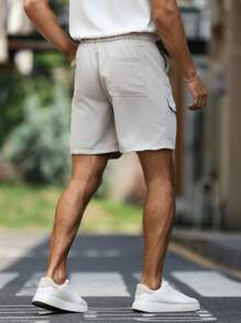 Manfinity Homme 男士宽松休闲及膝工装短裤，夏季 - 米色 - 查看 3