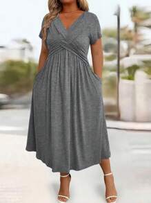 SHEIN PETITE Elegant Plus Size Women's Cable Knitted Twist Dress, Casual/Office, A-Line, Roomy, Slimming, Flared Skirt With Side Pockets