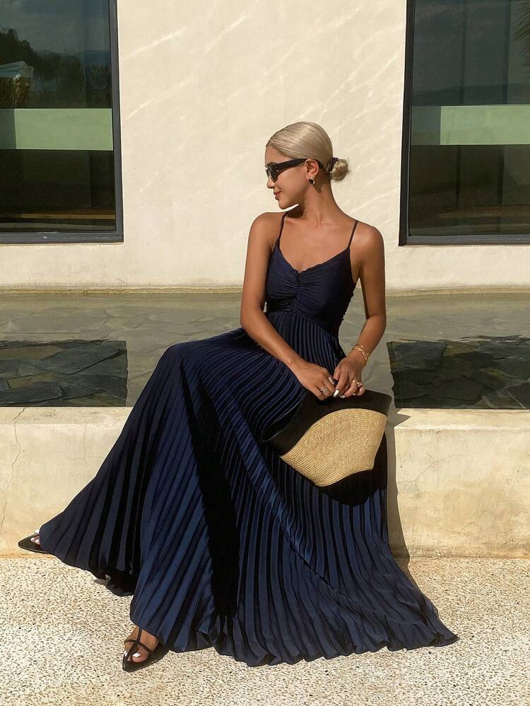 Women's Solid Color Spaghetti Strap Pleated Long Dress, Fashion, Casual Women Dresses Vacation Dress Cruise Outfit For Women