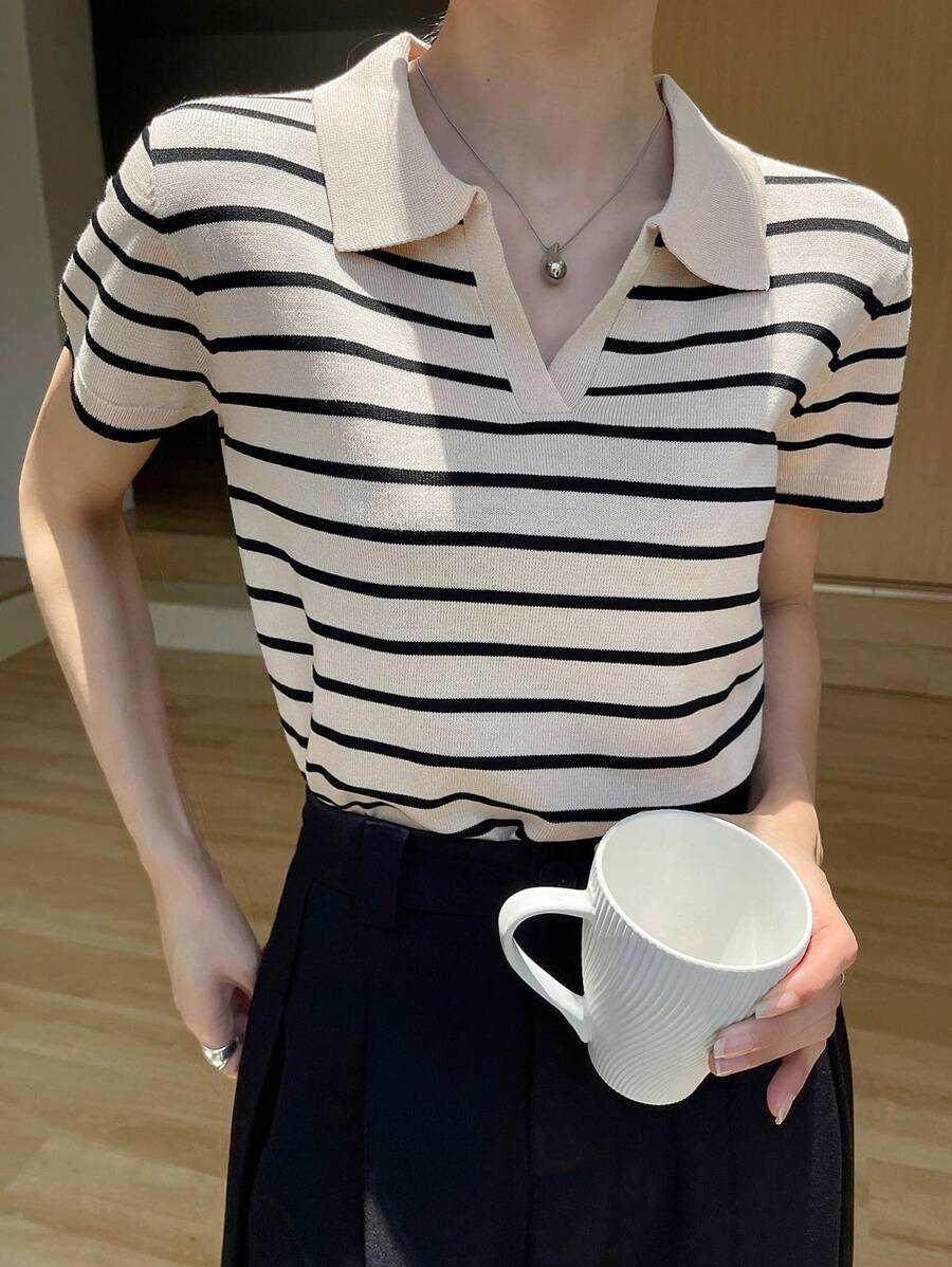 DAZY Damen gestreifter Polokragen Kurzarm Pullover