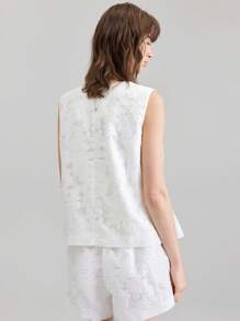 Ontre 2026春夏派对/情人节无袖上衣，女士纹理面料无袖上衣，适合独立日、海滩、度假、毕业典礼、办公室等场合，圆领，无袖，提花面料，夏季休闲优雅上衣，白色女士上衣，米色女士上衣，情人节浪漫约会，适合办公室穿着，简约优雅，通勤，都市时尚，时尚百搭女士上衣 - 白色 - 查看 3