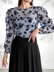 Modelyn Atasan Wanita Lengan Panjang Longgar Model Puff dengan Motif Bunga dan Jala - Biru - View 4