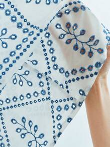 Écloséra 女士优雅镂空刺绣飞袖荷叶边女衬衫