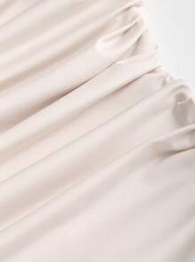 Sweetra Novo Vestido Minivestido Evasê Emagrecer Escalonado Desenho de Joias em Espiral Dourado Pendurado para Mulheres