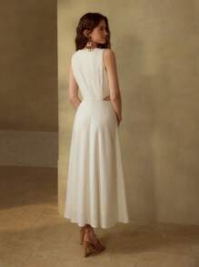 MOTF PREMIUM V领刺绣镂空腰部连衣裙 - 白色 - 查看 4