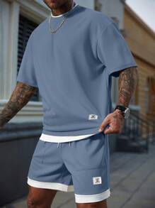 Manfinity CasualCool 2pcs Men's Contrast Color Patchwork Short Sleeve T-Shirt And Pocket Shorts Set Mens 2 Pieces Summer Outfits Loose Mens Two Pieces Outfits Mens 2 Pieces Outfits Short Set Men Two Pieces Outfits Short Set Mens 2 Pieces Sets