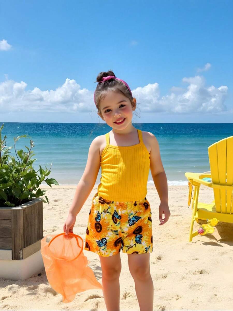 SHEIN Young Girl 2pcs/Set Ribbed Crop Camisole & Sunflower Print Shorts