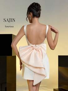 Lovelzi Elegant And Romantic Champagne-Colored Satin Gorgeous Faux Pearl Webbing Exaggerated Bow U-Shaped Back Evening Bachelorette Party, Prom Date, Birthday Cocktail Dress, Wedding Guest Dress