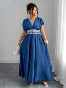 Elenzga Plus Size Boho Sky Blue Floral Embroidered Maxi Dress,Summer Elegant Vacation Deep V-Neck,Gathered Shoulder,Cinched Waist, Casual Party Dress - Blue - View 5