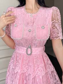 DAZY 优雅蕾丝修身中长连衣裙，高端时尚风格，修腰设计，独特非主流 - 粉色 - 查看 7