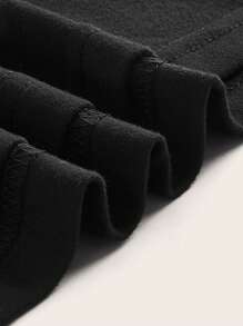 SHEIN EZwear 2pcs/Set Backless Black & Burgundy Round Neck Short Sleeve Tight Cropped T-Shirt Top For Women, Summer Suitable For Going Out