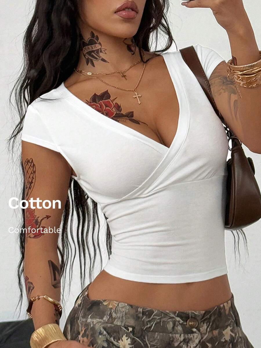 Coolane Women's Summer Streetwear Old Money Minimalist Casual Grunge Cotton Stretchy V-Neck White Tees Plain T-Shirt - White - View 1