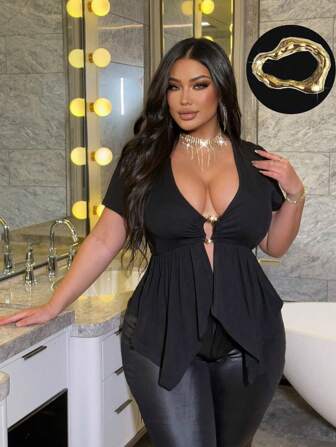 NU&NOW Plus Size Women Summer Deep Draped Neck Ruched Metal Decor Casual Elastic Short Sleeve T-Shirt