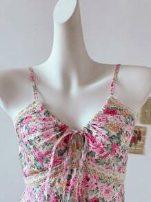 INAWLY Robe élégante pour femmes avec bretelles spaghetti, patchwork de dentelle à la taille et motif floral marguerite - Rose bonbon - Voir 4