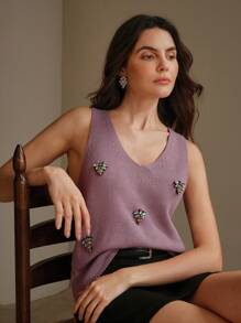 Anewsta Elegant & Modern Rhinestone Bee Decor V-Neck Knit Tank Top T-Shirt Blouse, Spring/Summer - Lilac Purple - View 7