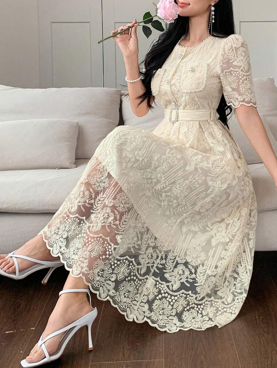 DAZY 精致高档蕾丝系带收腰刺绣连衣裙，温柔韩式优雅夏季女装连衣裙 - 杏色 - 查看 1