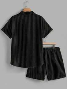 Manfinity RSRT Men's Summer Striped Short Sleeve Single Breasted Shirt And Shorts Set - Black - View 4