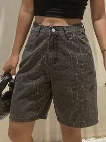 DAZY Women's Distressed Straight Leg 5-Inch Denim Shorts Streetwear