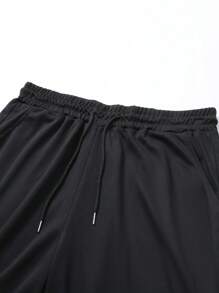 Manfinity EMRG 男士数字印花抽绳腰部宽松休闲篮球短裤