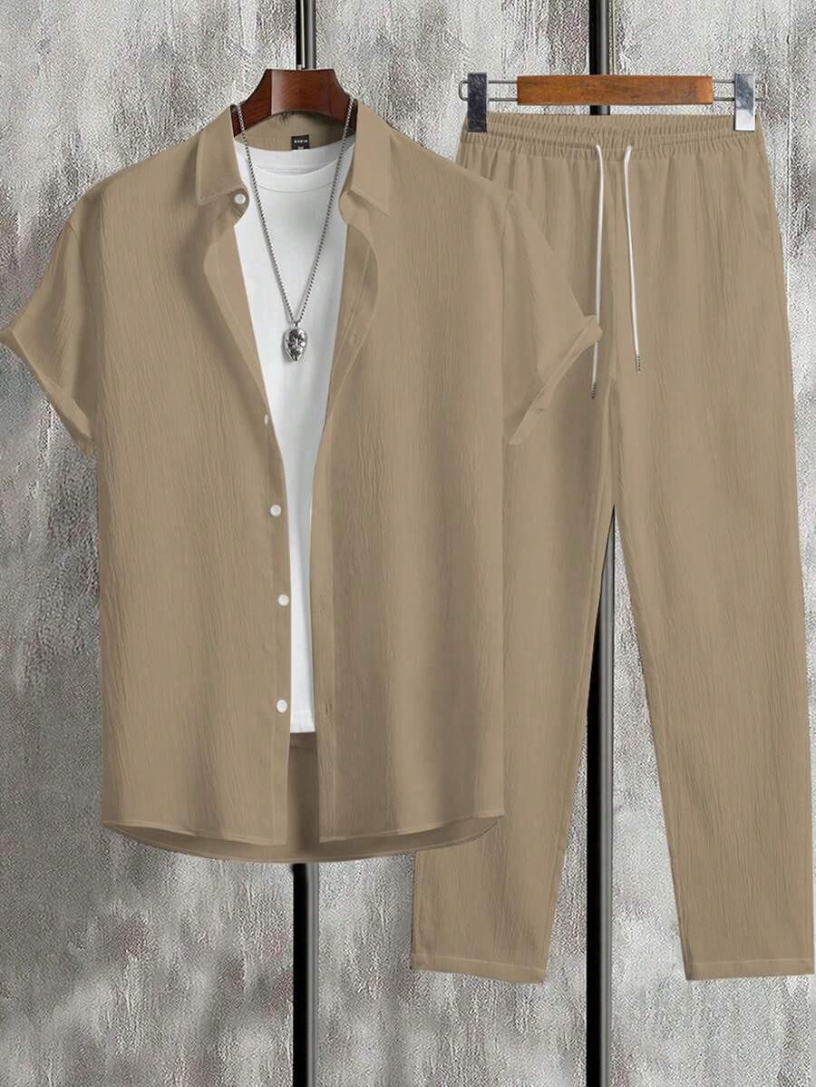 Manfinity Homme 2pcs Men's Solid Color Single-Breasted Textured Fabric Casual Shirt And Pants Set - Khaki - View 1