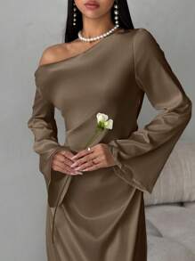 Aloruh Minimalist High-Quality Taffeta Asymmetrical Neck Ruched Flare Sleeve Floor Length Mermaid Skirt, Suitable For Valentine's Day Dresses For Wedding Event - Brown - View 3