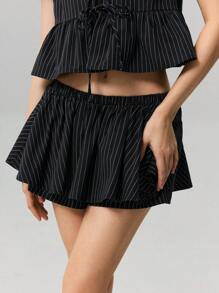 SHEIN MOD 条纹泡泡袖衬衫 & A 字裙套装 - 黑與白 - 查看 5