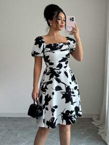 Elenzga 黑白镂空+褶饰腰部短款连衣裙 - 黑與白 - 查看 1