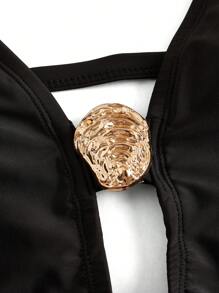 SHEIN Swim Curve Plus Size Solid Color Halter Strappy Hollow Metal Buckle Decor One-Piece Swimsuit For Summer