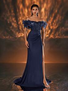 Glamrae 优雅迷人的露肩蓬松袖网眼、珍珠和亮片拼布紧身连衣裙，开衩鱼尾裙，适合婚礼、单身派对、毕业典礼、舞会、正式场合（重型款式）（羽毛袖口）、礼服、晚会、婚礼宾客 - 藏蓝色 - 查看 5