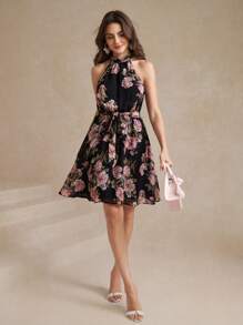 Amorya Của phụ nữ In hoa Halter Neck Đầm - màu đen - Xem 5