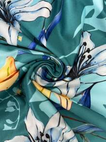 Flirla 2pcs/Set Plus Size Solid Color Twist Front V-Neck Tank Top And Floral Print Shorts - Apricot - View 7