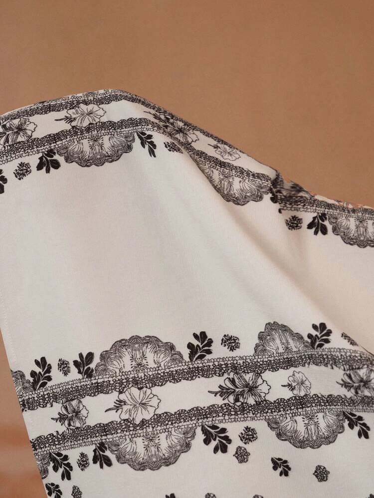 Damen elegantes Resort Style Shirt mit Bubikragen und Puffärmeln, weiße Basis mit gemustertem Muster, Knopfleiste, Frühling/Sommer, Festival, Abschluss