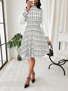 SHEIN Lady Tweed Printed Metal Buckle Decorated Dress White Stitching A Hem Women's Elegant Dress - White - View 4