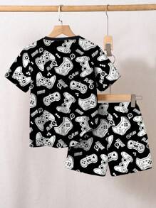 SHEIN 青少年男孩睡衣套装，黑色电子游戏印花弹力短袖上衣和短裤，舒适贴身家居服