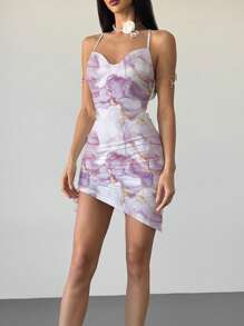 Firerie 夏季女士优雅度假紫色扎染图案垂坠领口不对称抽绳腰部迷你紧身吊带裙，适合度假、优雅约会、音乐节 - 彩色 - 查看 3