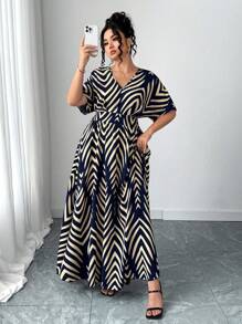 Elenzga Plus Size Women's New V-Neck Floral Print Waist Cinched Flare Maxi Dress, Casual Everyday Wear, Holiday Outfit Women Casual Dress Women Birthday Outfit Women Summer Clothing Work Summer Dresses - Multicolor - View 4