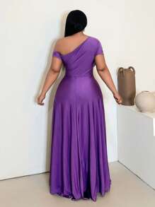 Maweii Vestido morado con plisados, un solo hombro y abertura alta para mujeres de tallas grandes - Morado - Ver 2