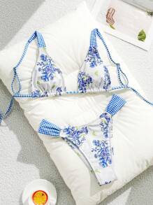 Swim Mod Nuevo traje de baño de mujer con estampado floral de porcelana azul y blanco en estilo lindo con parte superior tipo halter y Bottom de corte alto con tirantes cruzados ajustables - Azul y blanco - Ver 1