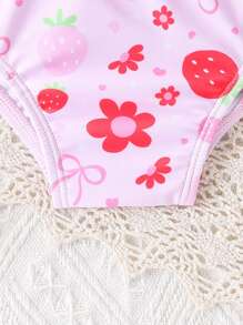 3pcs/Set Newborn Baby & Toddler Cute Strawberry Print Beach Outfit With Floral Trim Hat