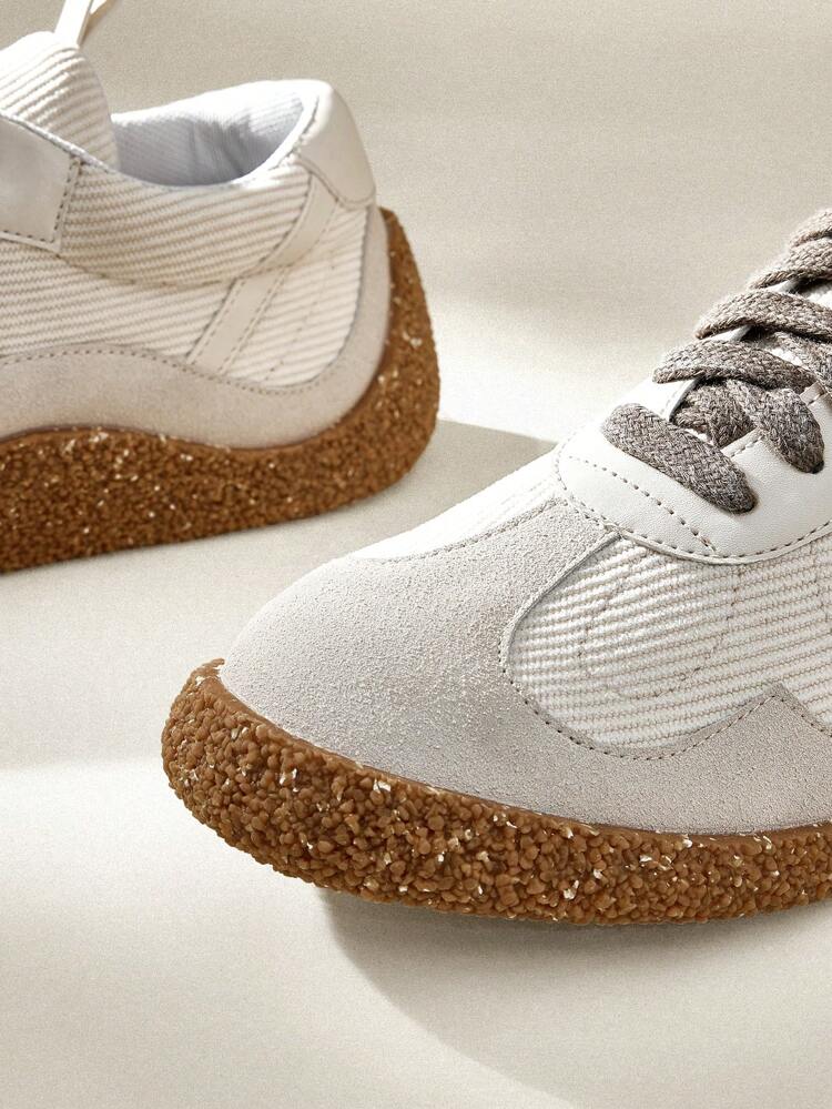 CUCCOO EASI Canvas Lace-Up Patchwork Design Round Toe Flat Casual Sneakers, Simple And Comfortable, Khaki Color, Suitable For Outdoor And Daily Wear