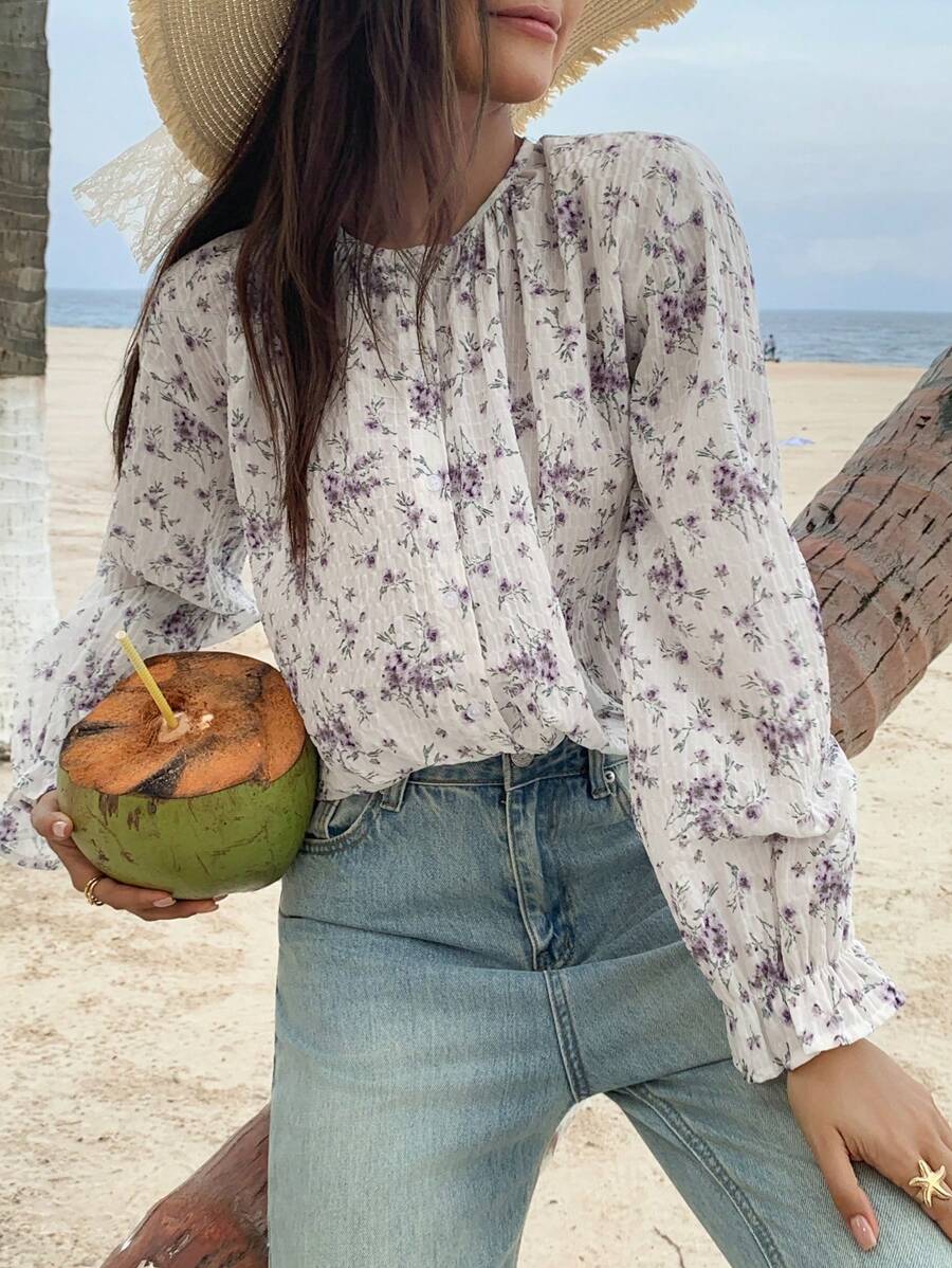 DAZY Camisa de manga larga con cuello redondo y manga acampanada con estampado floral y botánico todo sobre para mujeres, ropa de mujer de otoño estilo bohemio - Morado - Ver 1