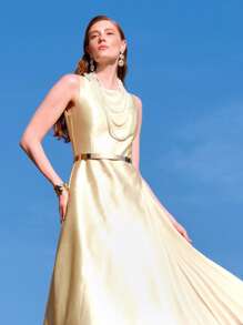 ZEYLAH Vestido midi asimétrico con hombros descubiertos y fruncido en un lateral