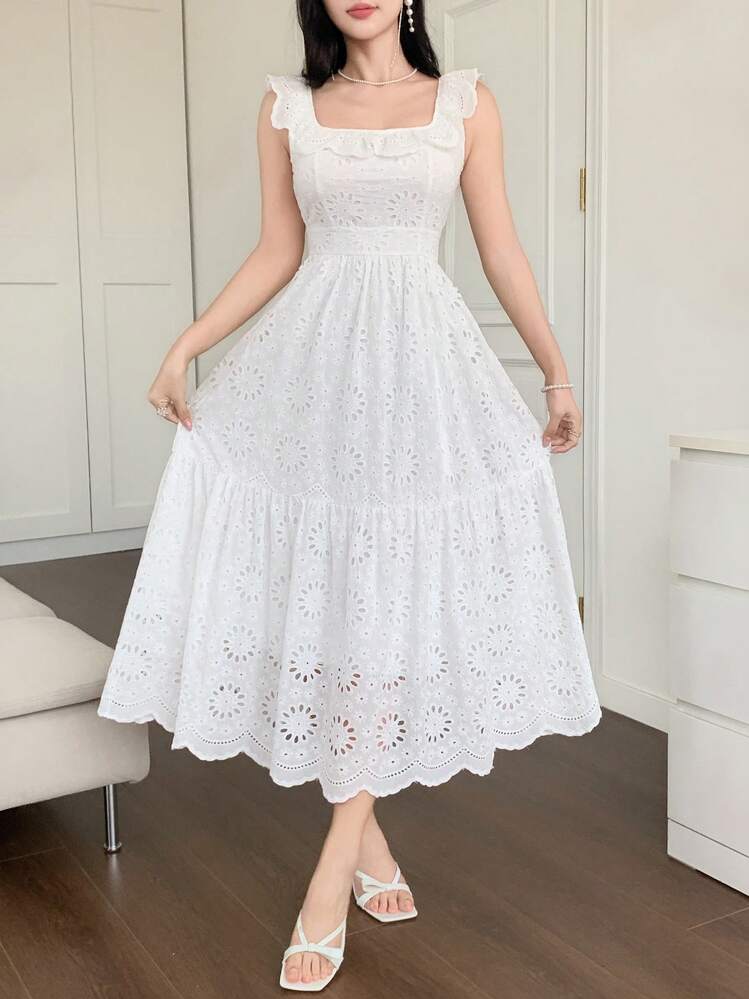 Vestido blanco con cintura definida con bordado y encaje francés, estilo de hada fluyente para vacaciones - Blanco - Añade 3