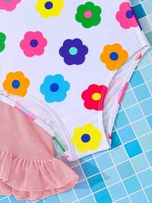 SHEIN 2pcs Young Girl Solid Color & Ditsy Floral Pattern Tankini Swimsuit With Attached Skirt - Baby Pink - View 4